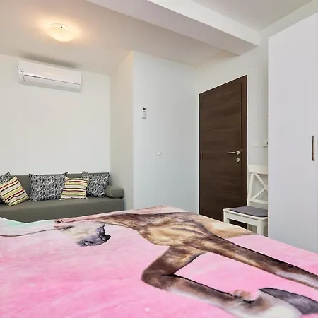 Stiga 1 - New Ap. 4 Two Prožura