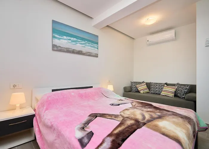 Stiga 1 - New Ap. 4 Two